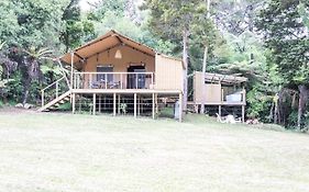 Rhino'S Retreat